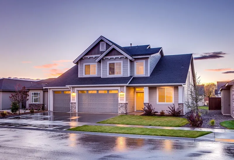 Contemporary home with premium Board and Batten siding in Sacramento area